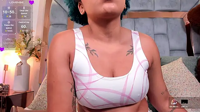 momo ayasse online show from 09-28-25, 12:56