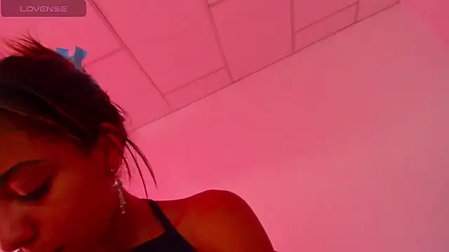 yumi hanna online show from 03-18-26, 06:20