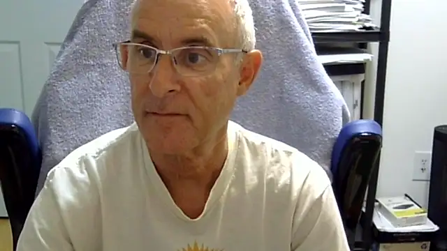 Snapshot of funone1999 chatting on 09-14-25, 03:51 funone1999 online show from 09-14-25, 03:51