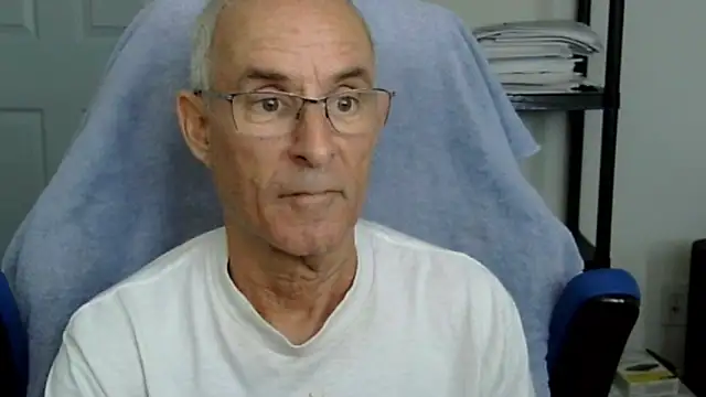 funone1999 online show from 10-26-25, 06:19