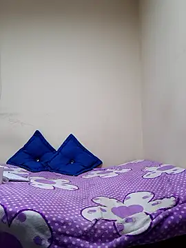 StefaniaFoxx  online show from 01-09-26, 06:09