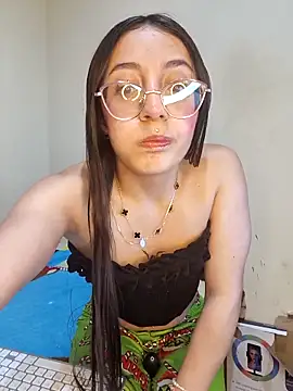 StefaniaFoxx  online show from 02-14-26, 05:51