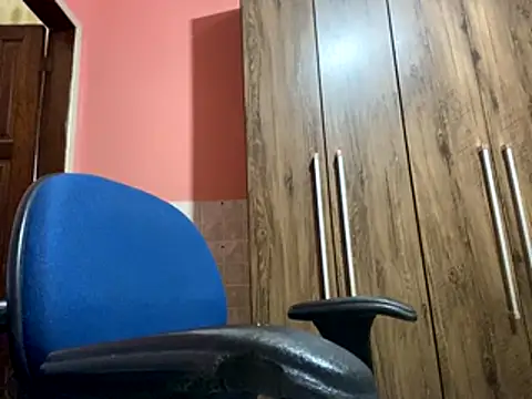 lucioliveira online show from 10-16-25, 05:21