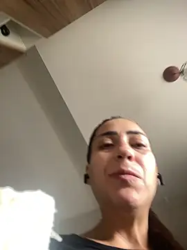 Snapshot of lucioliveira chatting on 02-21-26, 01:24 lucioliveira online show from 02-21-26, 01:24