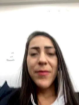 lucioliveira online show from 10-04-25, 06:31