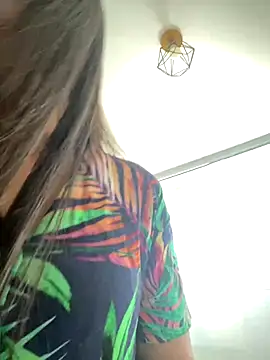 lucioliveira online show from 11-05-25, 01:47