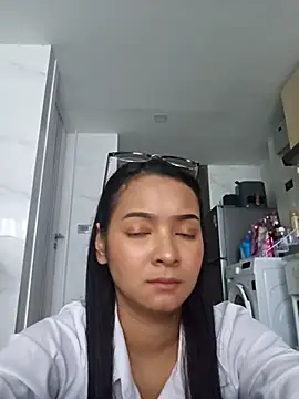 Snapshot of Natural_Asian_Girl chatting on 10-11-25, 04:24 Natural Asian Girl online show from 10-11-25, 04:24
