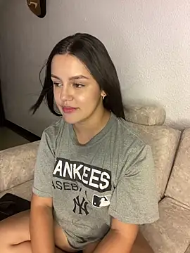 lunita sweet5 online show from 09-13-25, 12:10