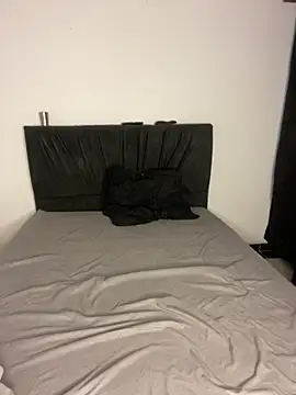 lunita sweet5 online show from 10-19-25, 09:50