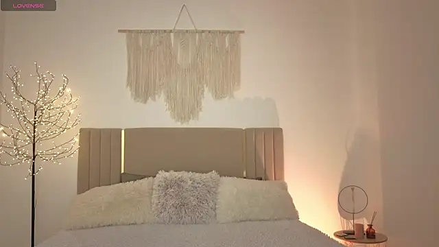 Little mia   online show from 04-05-26, 09:32