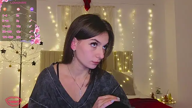 Little mia   online show from 12-22-25, 10:21