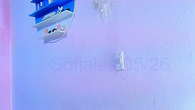 Snapshot of MiSofialeal chatting on 05-13-26, 05:53 MiSofialeal online show from 05-13-26, 05:53