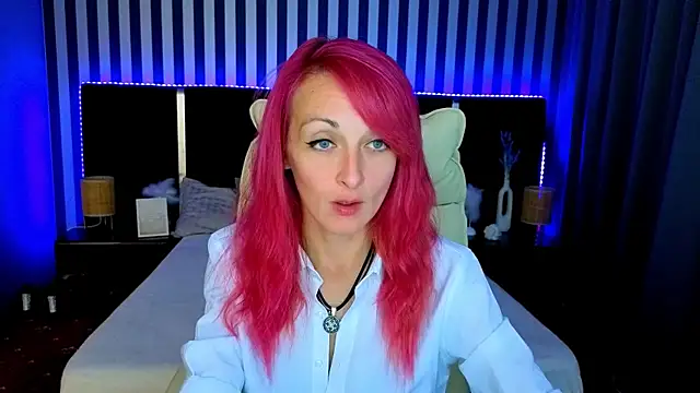 BrandyBloom online show from 09-10-25, 07:02