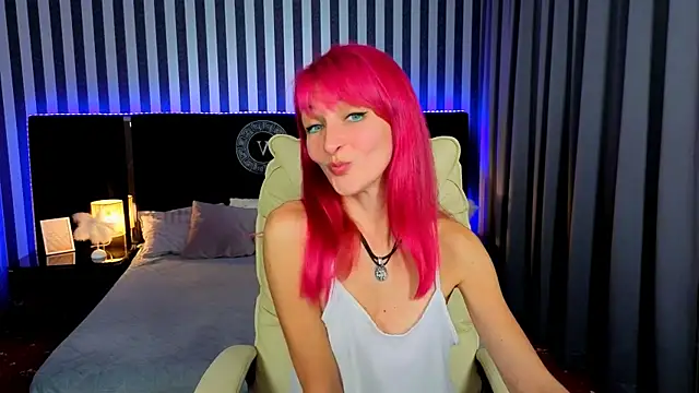 BrandyBloom online show from 10-08-25, 07:14