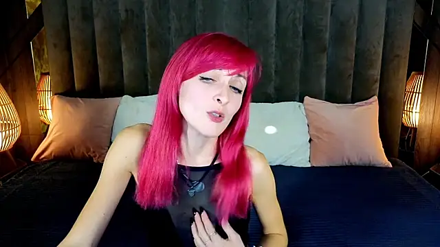 BrandyBloom online show from 10-25-25, 01:01