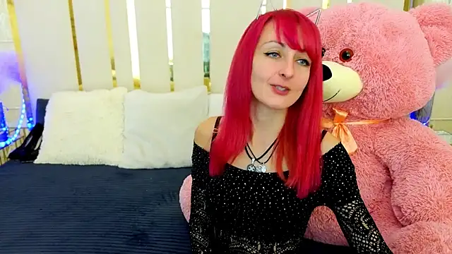 BrandyBloom online show from 10-19-25, 07:16