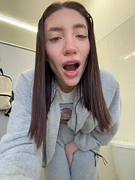 BallerinaCappuccino  online show from 03-04-26, 07:38