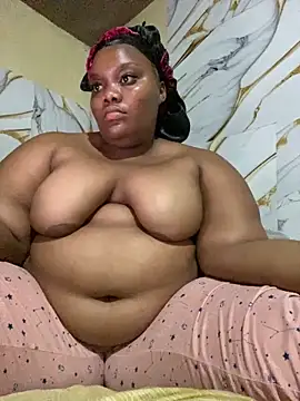 chubbybbw18 online show from 04-22-26, 06:09
