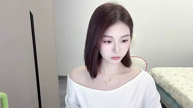 Snapshot of Cookie-oo chatting on 10-10-25, 01:34 Cookie-oo online show from 10-10-25, 01:34