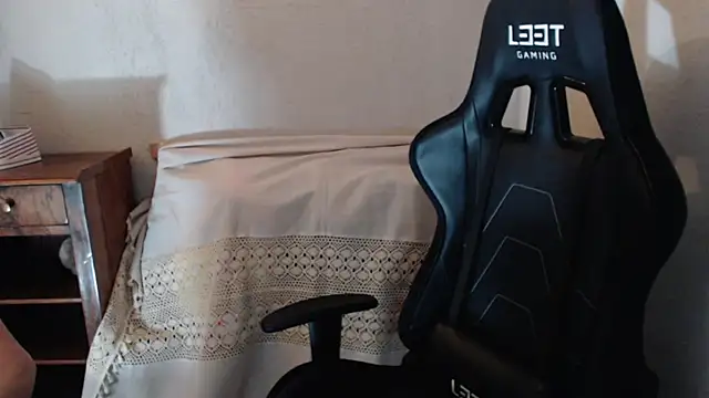 sakiramissy online show from 11-22-25, 08:40