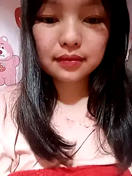 XoiXoi232 online show from 02-18-26, 03:52