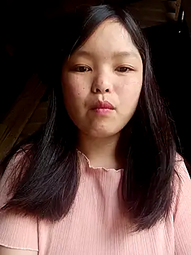 XoiXoi232 online show from 03-26-26, 01:15