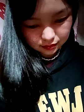 XoiXoi232 online show from 03-11-26, 10:31