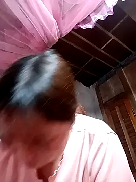 XoiXoi232 online show from 10-23-25, 12:15