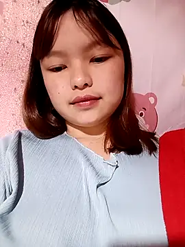 XoiXoi232 online show from 11-25-25, 01:06