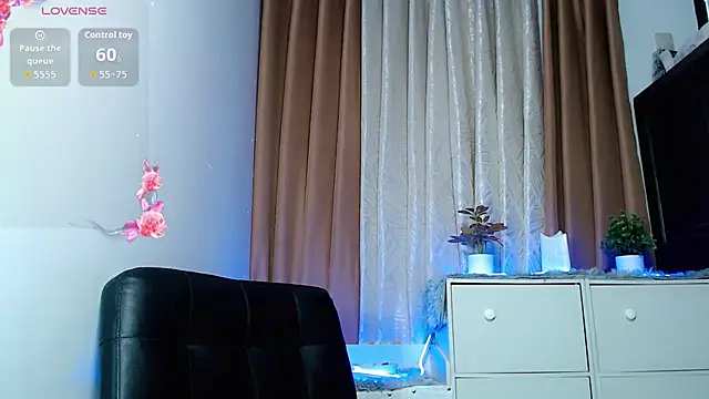  Jenniyah  online show from 09-19-25, 01:53