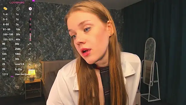 OdellaFrake online show from 04-13-26, 07:40