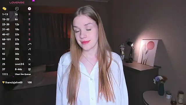 Snapshot of OdellaFrake chatting on 12-20-25, 07:28 OdellaFrake online show from 12-20-25, 07:28