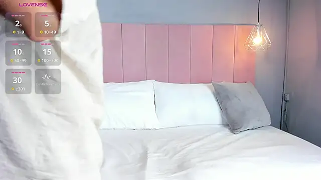 Cloe Black online show from 09-18-25, 04:37