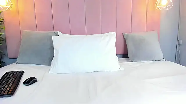 Cloe Black online show from 11-07-25, 04:39