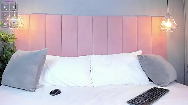 Cloe Black online show from 09-10-25, 04:55