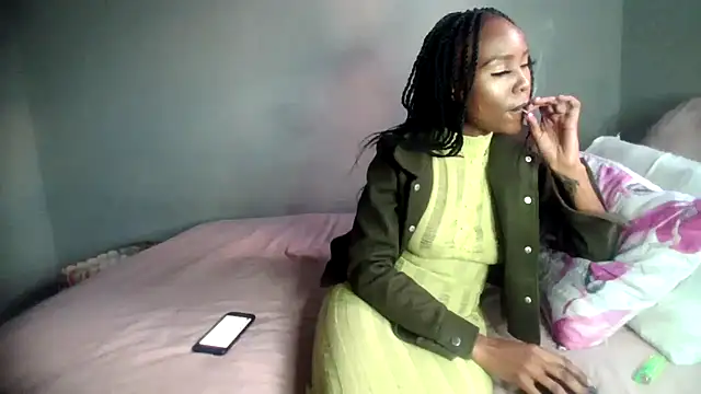 Snapshot of blueyXxX chatting on 05-10-26, 03:14 blueyXxX online show from 05-10-26, 03:14
