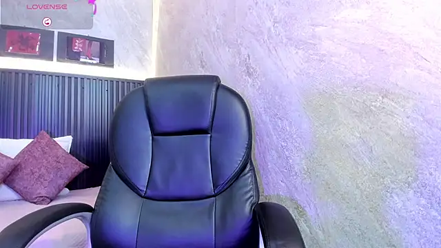 dark  nymph online show from 09-19-25, 12:20