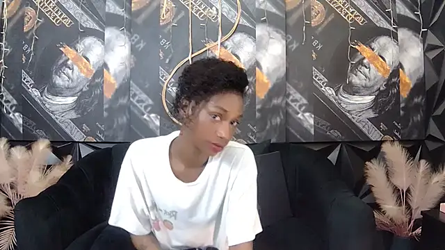 Lilmisbaddyxxx online show from 02-13-26, 05:24