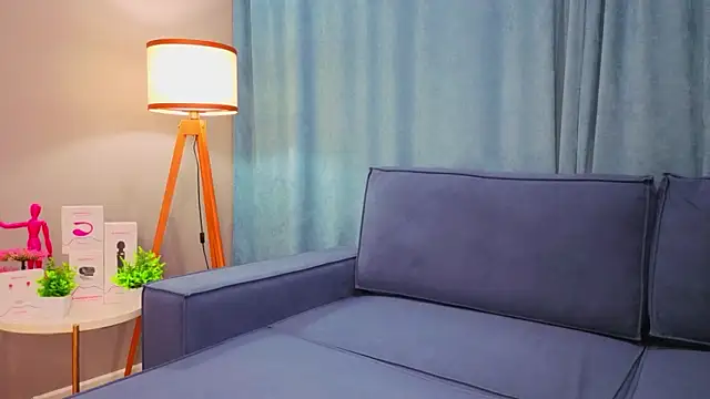 Lolisin online show from 03-18-26, 04:41