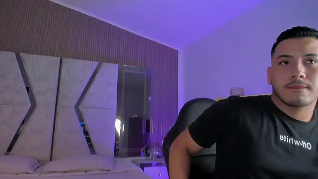 Axel grey  online show from 05-26-26, 12:36