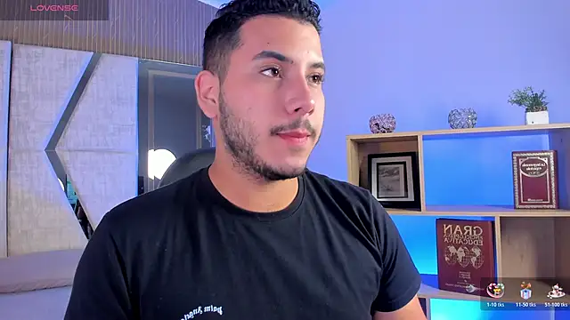 Axel grey  online show from 04-14-26, 12:43