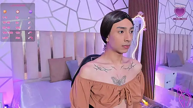 CYRUS TAY online show from 04-15-26, 01:37