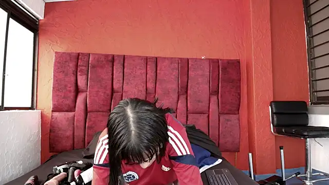 LilithVibe  online show from 12-18-25, 05:39