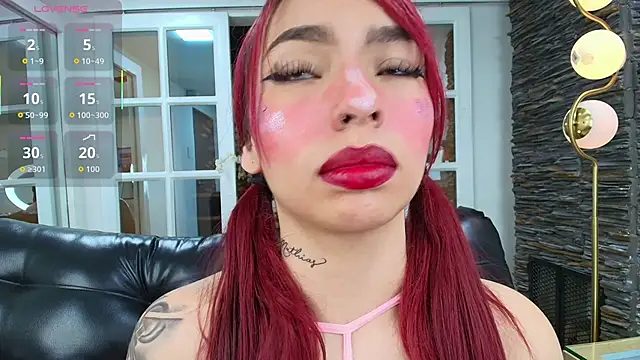 Snapshot of miss___abigail chatting on 11-28-25, 10:59 miss abigail online show from 11-28-25, 10:59