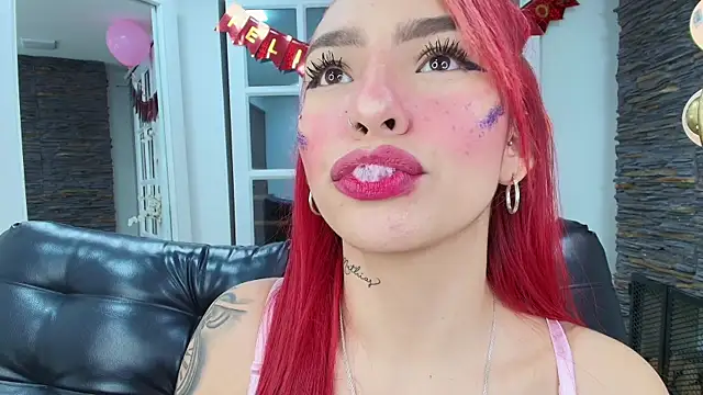 Snapshot of miss___abigail chatting on 01-06-26, 02:04 miss abigail online show from 01-06-26, 02:04