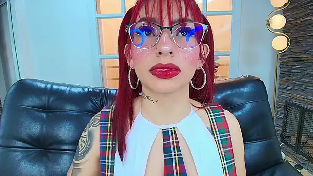 Snapshot of miss___abigail chatting on 10-17-25, 05:59 miss abigail online show from 10-17-25, 05:59