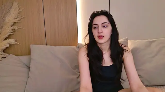 Elizabeth Meyer online show from 05-21-26, 05:49