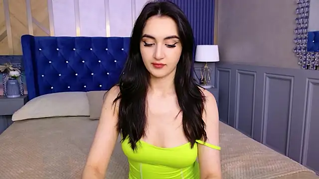 Snapshot of Elizabeth_Meyer chatting on 07-19-26, 06:55 Elizabeth Meyer online show from 07-19-26, 06:55