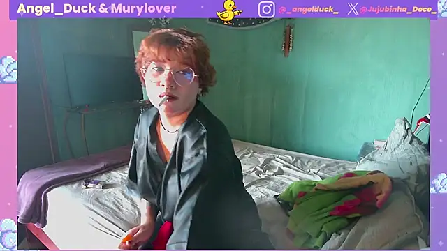 Angel Duck online show from 04-22-26, 07:31