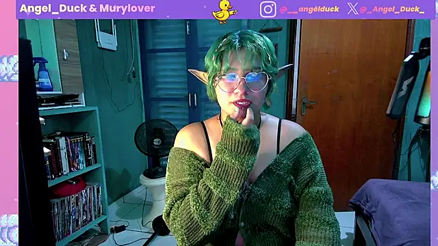 Angel Duck online show from 05-22-26, 07:56